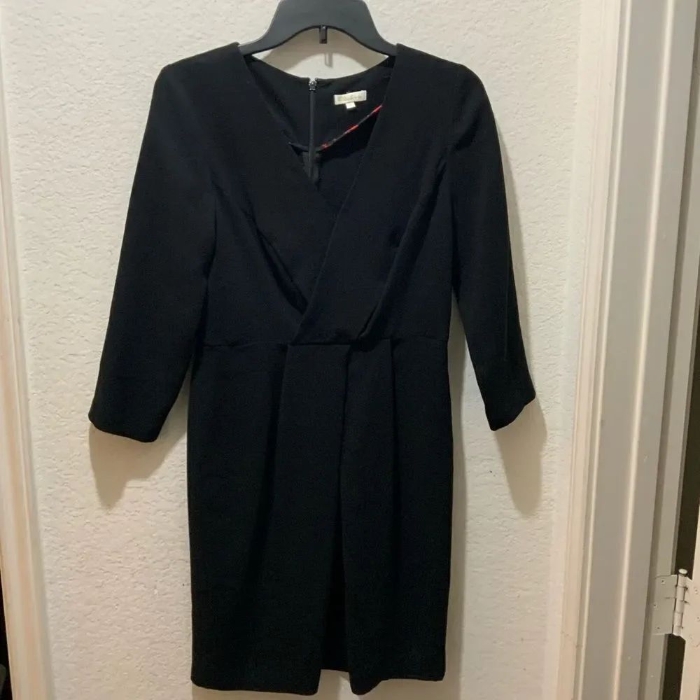 Anthropologie Shoshanna Pleated V-Neck 3/4 Sleeve Knee-Length Pencil Dress Black